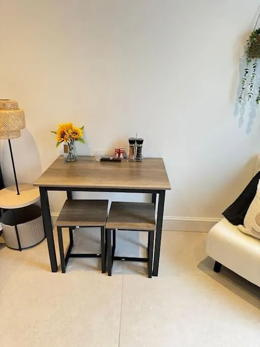 Chic Apartment E10 London