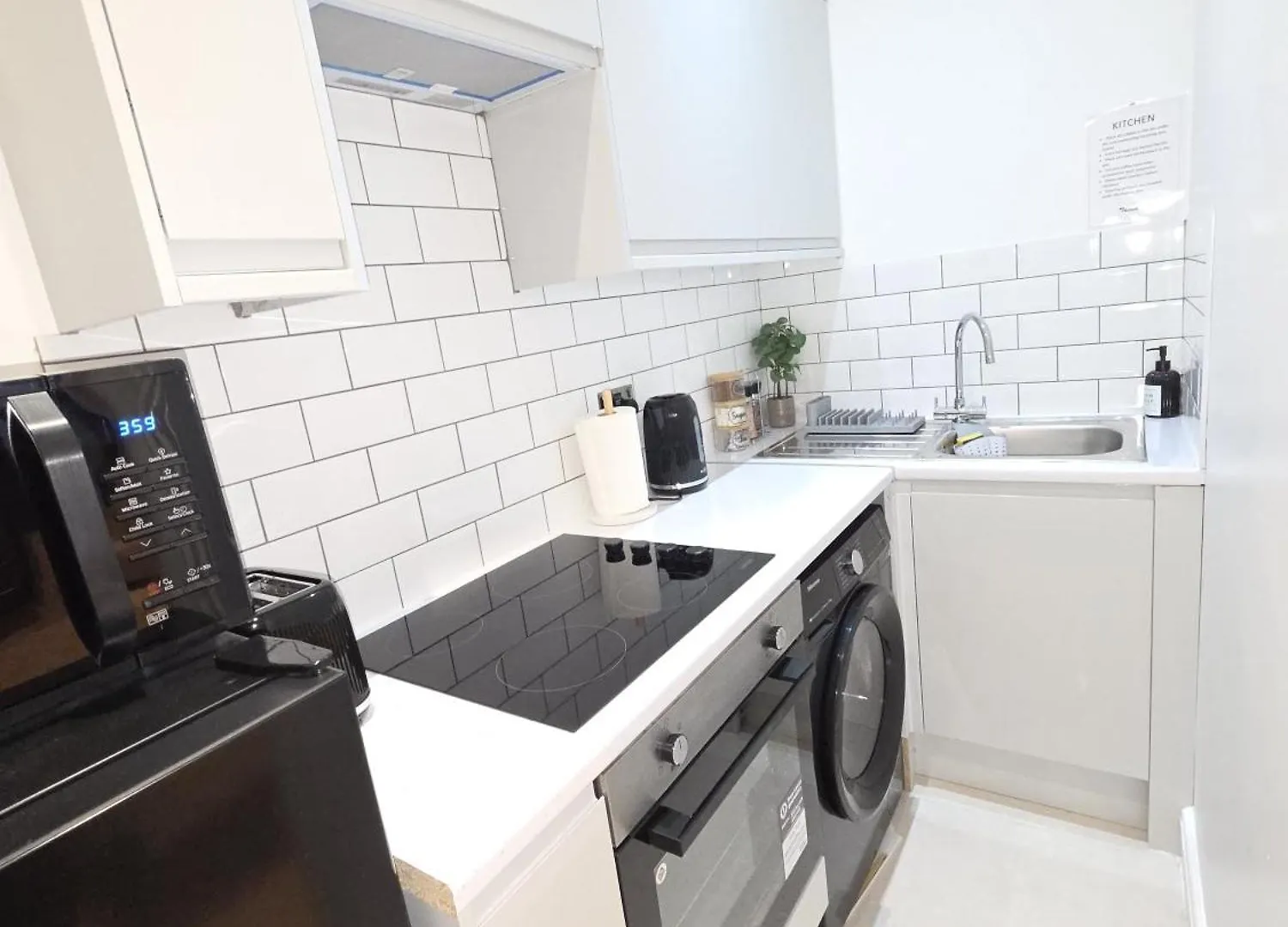 Chic Apartment E10 London