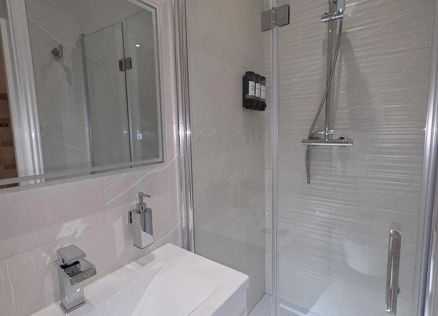 Chic Apartment E10 London United Kingdom