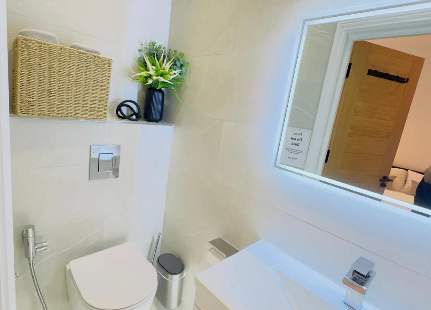 Chic Apartment E10 London 0*,  United Kingdom