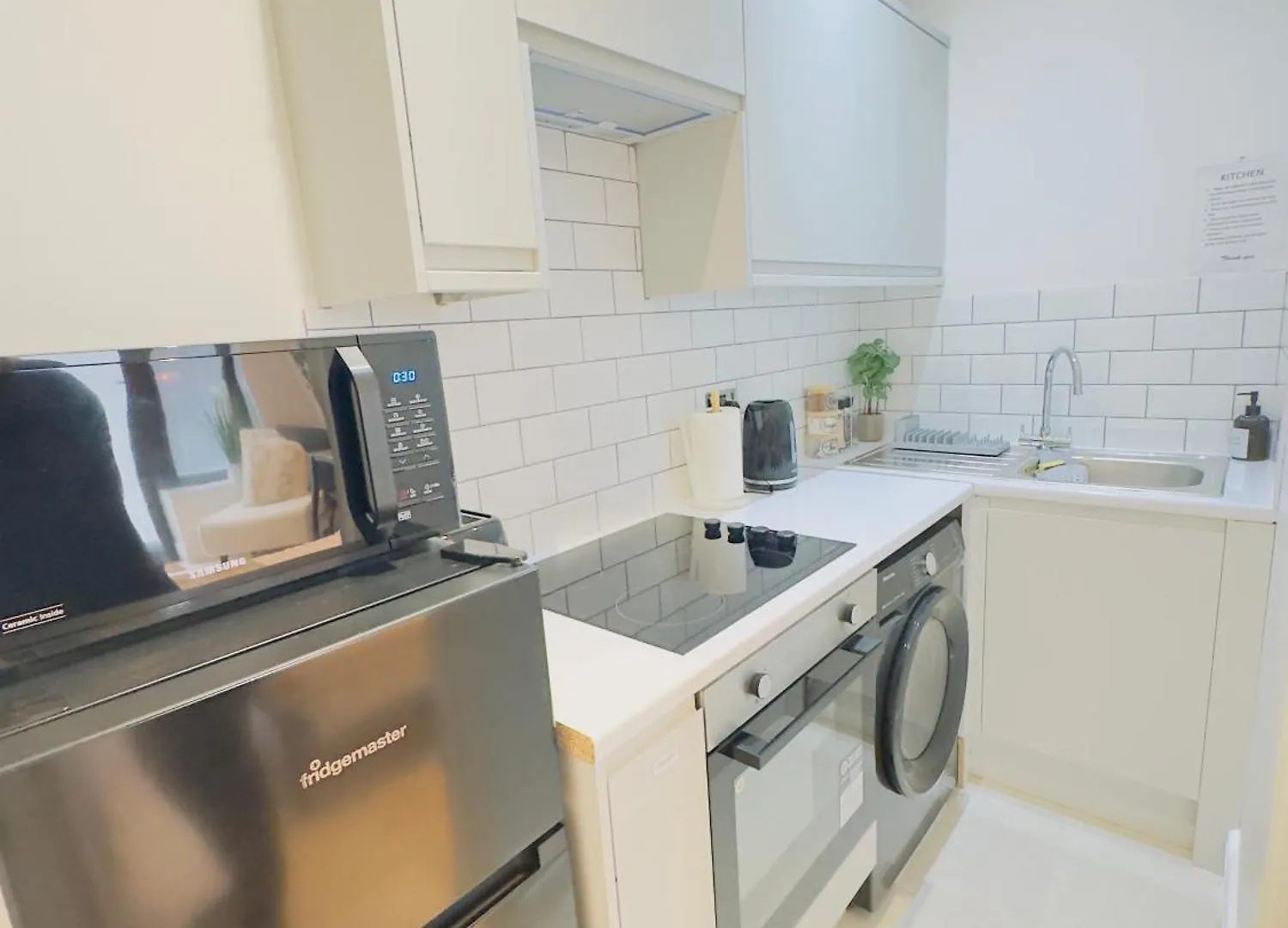 Chic Apartment E10 London